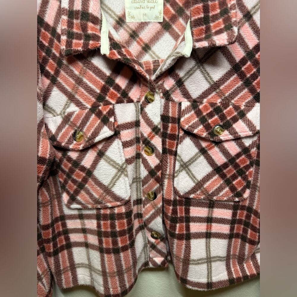 Altar’d State Button Down Cropped Fleece Comfy Jacket Pink White Women’s Medium - Picture 2 of 8